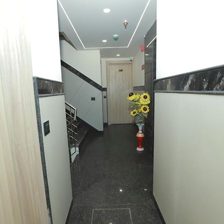 Zed Hotel - Delhi International Airport Nueva Delhi Exterior foto